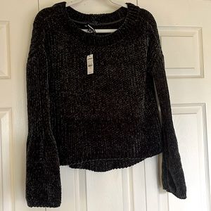 **BRAND NEW NEVER WORN** Express cowl neck bell sleeve sweater